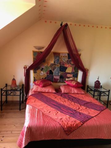 Les Trois Cornets Hotel Saint-Ouen-des-Champs ภายนอก รูปภาพ