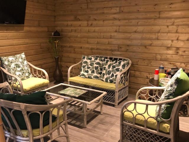 Les Trois Cornets Hotel Saint-Ouen-des-Champs ภายนอก รูปภาพ